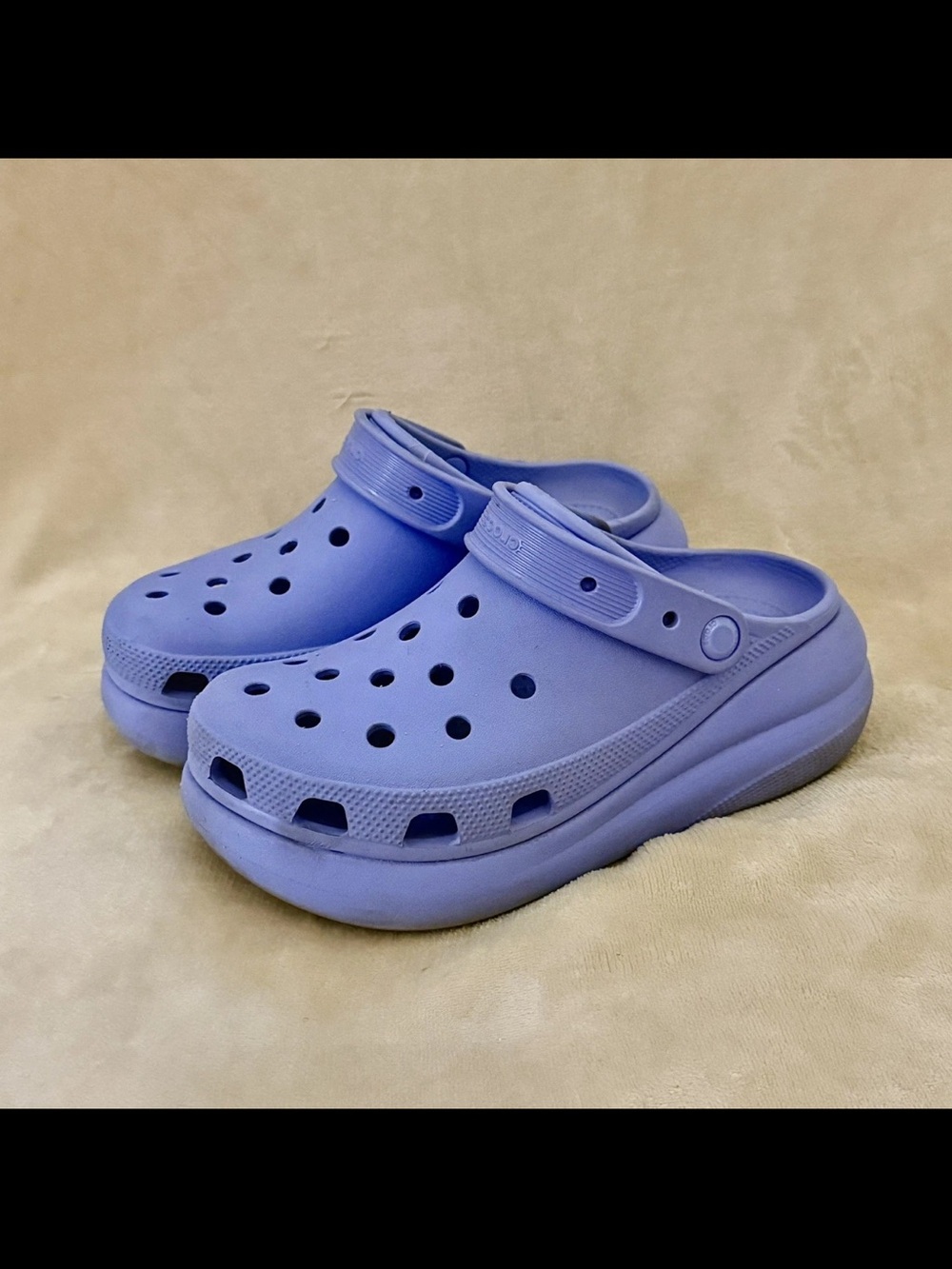 Crocs Iconic Comfort Mega Crush Platform Clogs purple Women's Size 7 Men Size 5